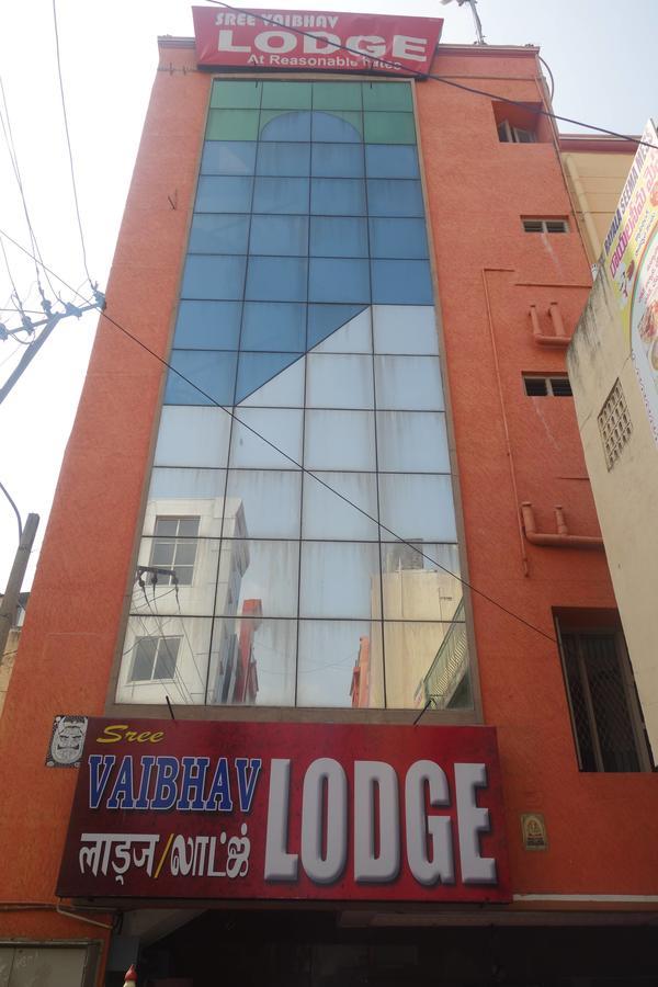فندق Sree Vaibhav Residency تيروباتي المظهر الخارجي الصورة